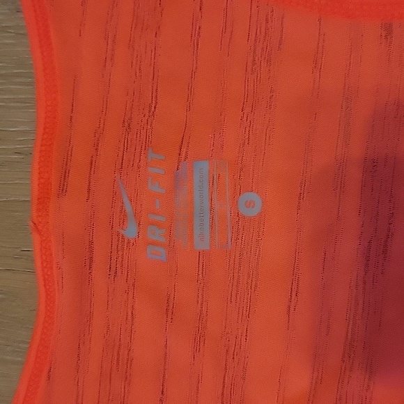 Pink Size Small Nike Breathable Lightweight  Tank Top - Picture 2 of 7